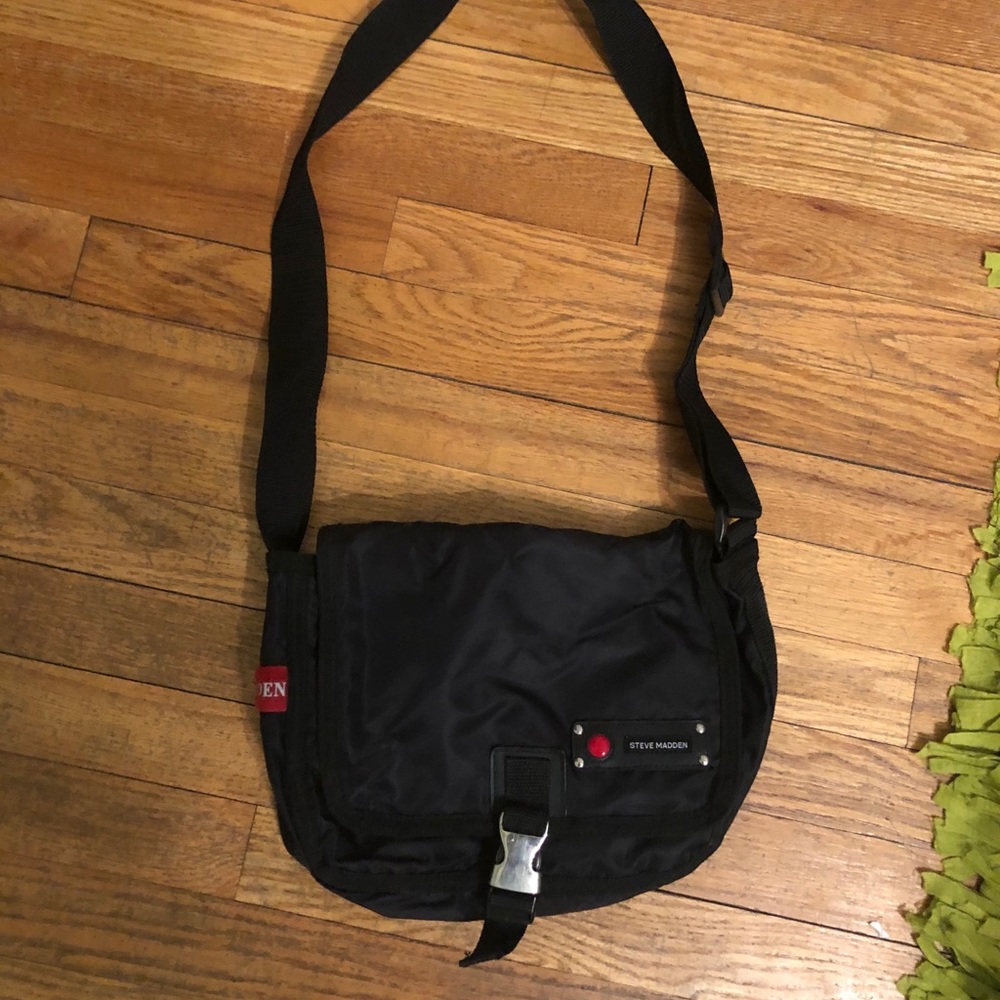 Vintage 90’s Steve Madden Black Satchel Bag